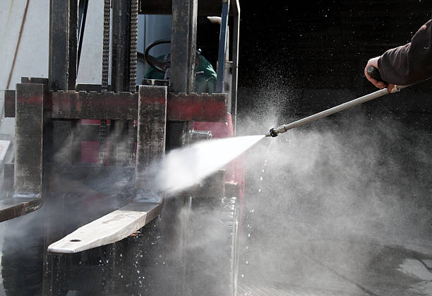 Best Window and Screen Pressure Cleaning in East Quogue, NY